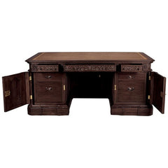 Oval Office Presidents' H.M.S. Resolute Desk