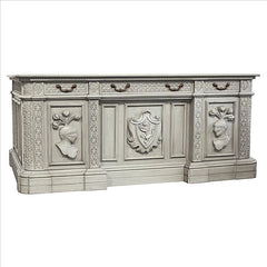 Royal Prince Lion Crest Knights Helm Executive Desk